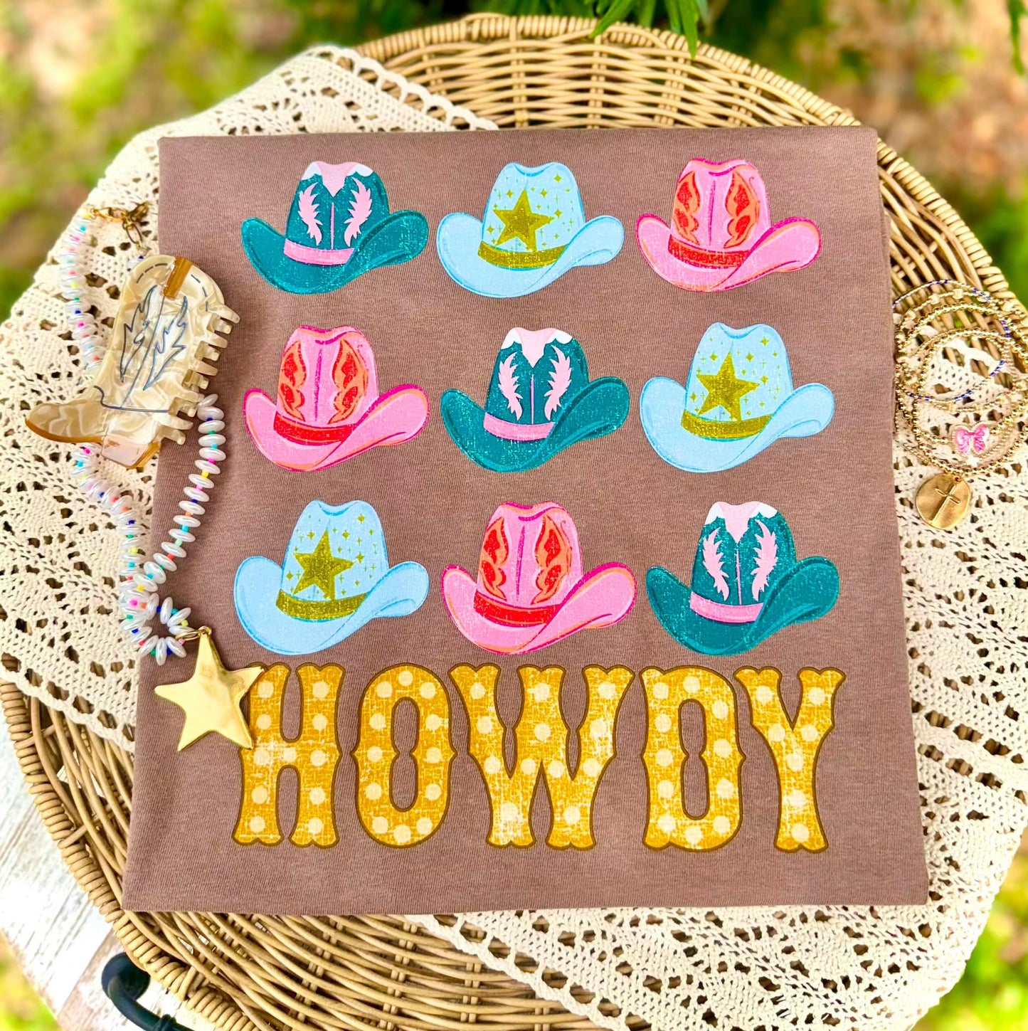 Say Howdy in Style